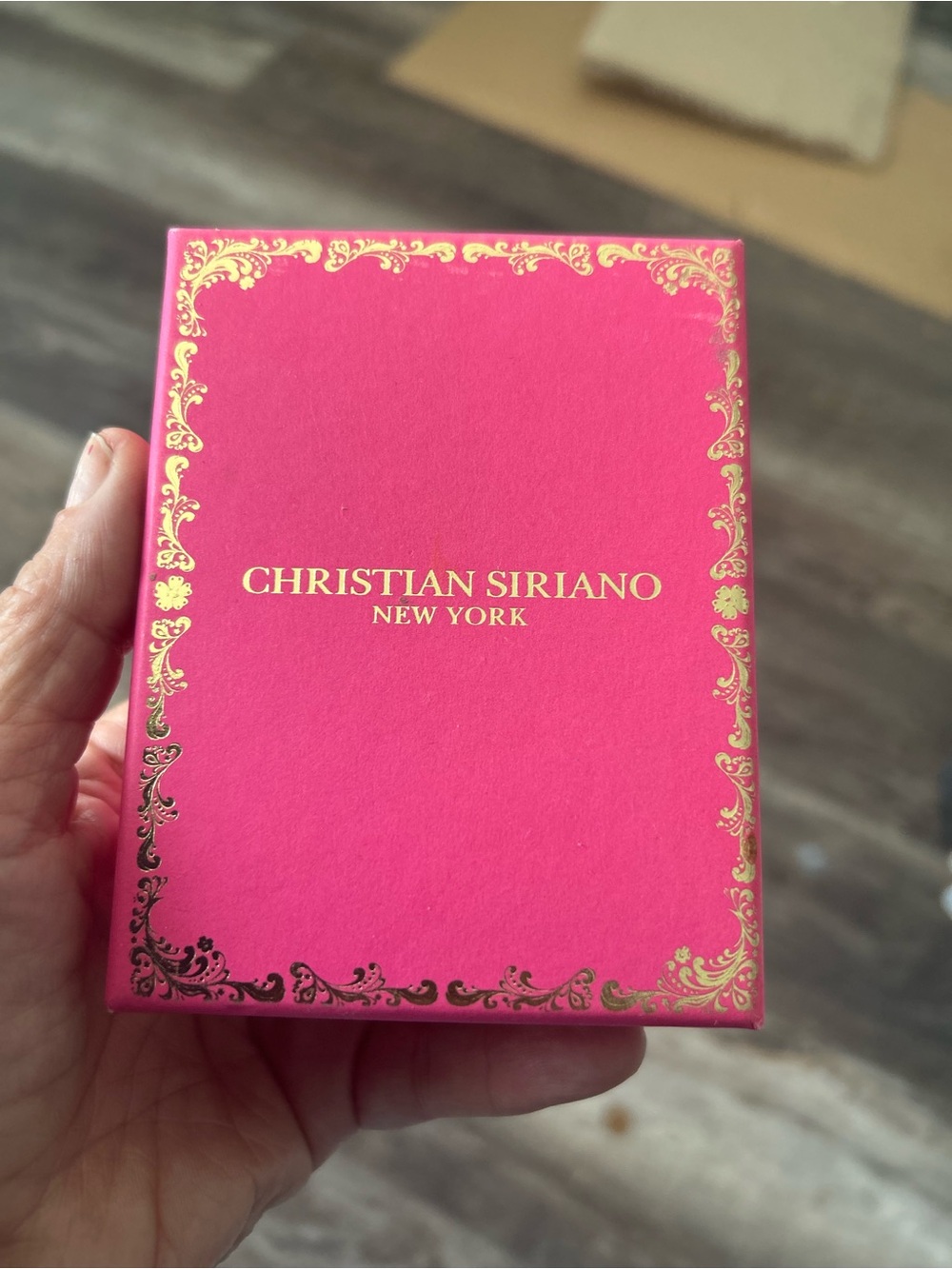 Christian Siriano Gold and Clear Crystal Leaf Earrings. Dr 50 - Picture 2 of 2